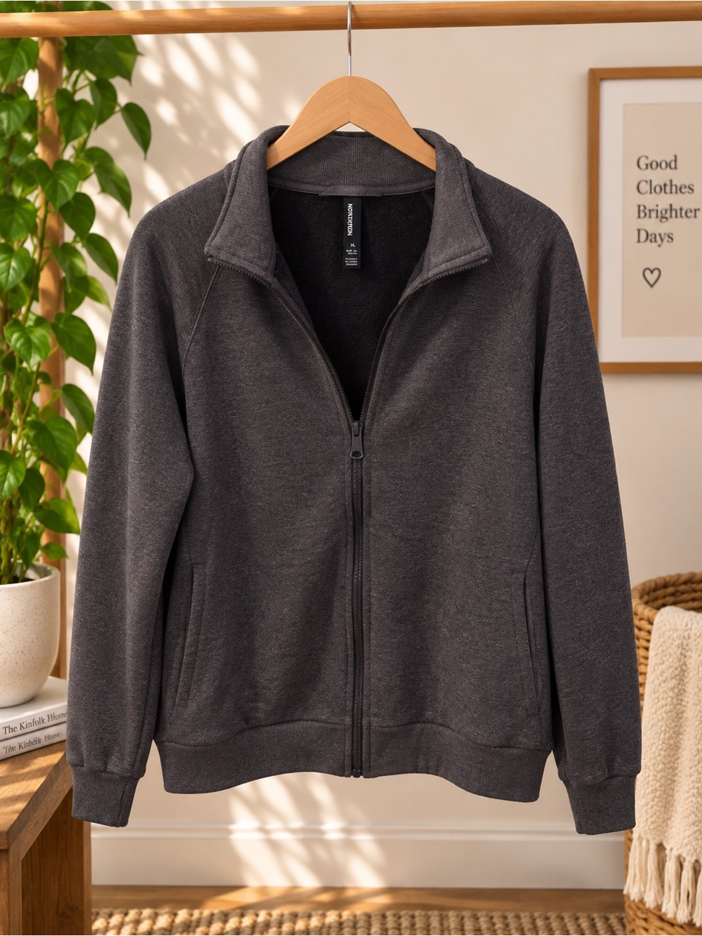 Mondetta Women’s XL Gray Fleece Lined Full Zip Jacket